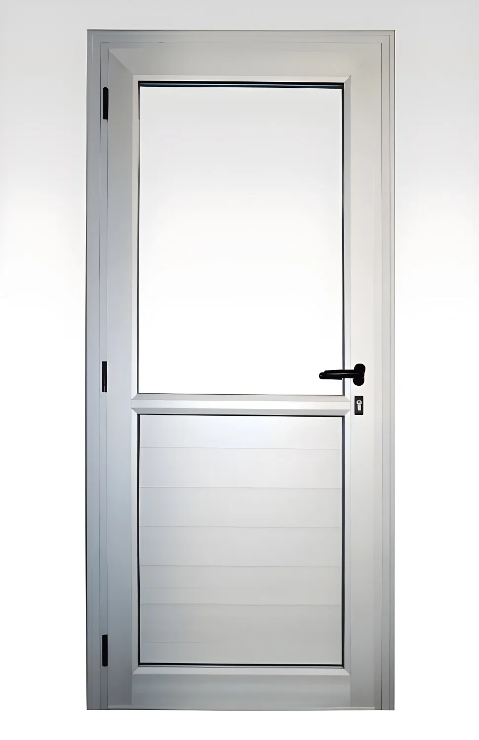 Puerta mitad vidrio, mitad revestimiento, color anodizado natural