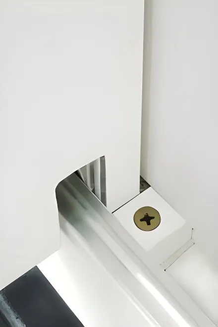 Puerta balcón corrediza 2 hojas, color blanco (detalle)